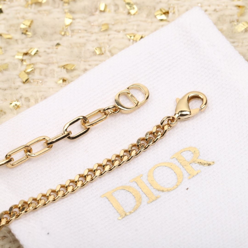 chr1st1an D10r necklaces
